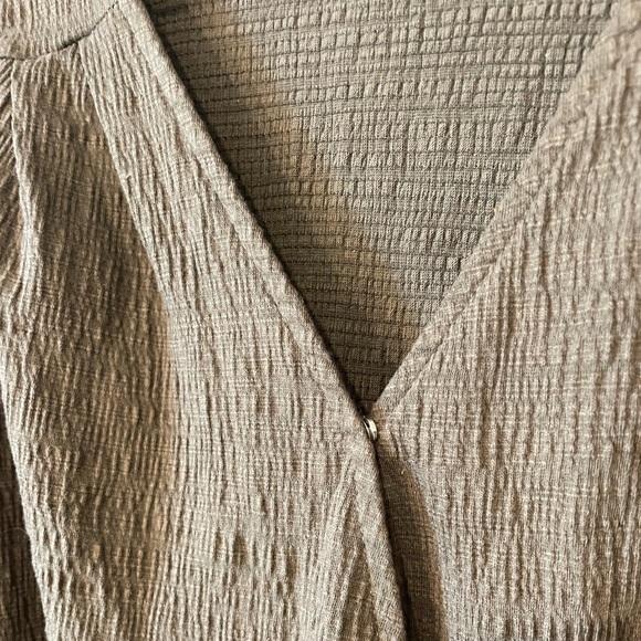 Universal Thread Tie Front Tank Top - Picture 3 of 6